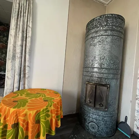 Kylaekaupan Hostel *