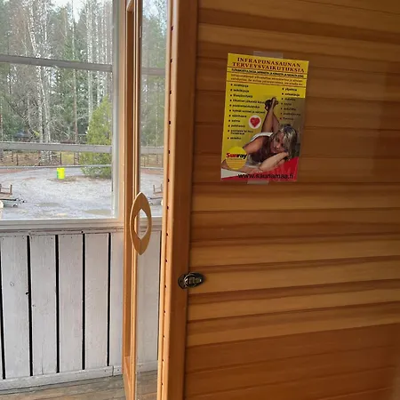 Kylaekaupan Motelli * Rayskala
