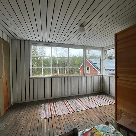 Хостел Kylaekaupan Rayskala