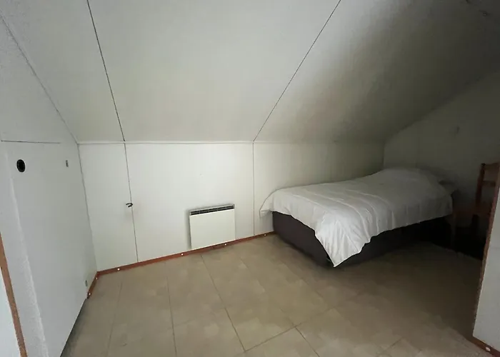 Hostal Kylaekaupan Rayskala